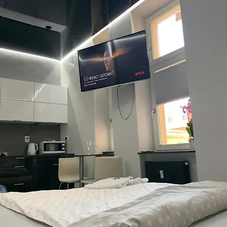 Nowoczesny Apartament: Targi Mtp I Pkp Apartament Poznań